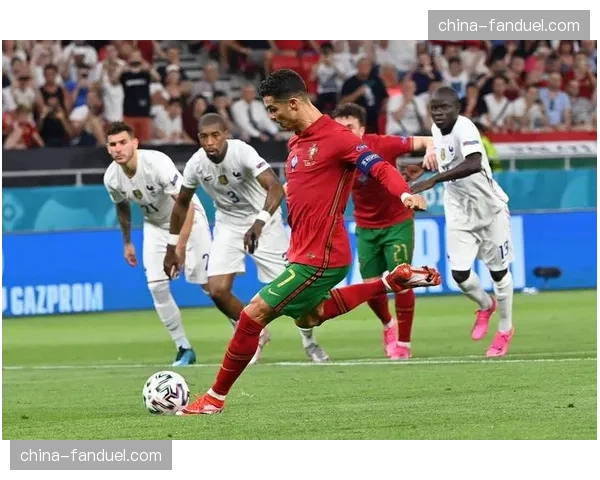 戛纳电影节将与法国职业足球联盟合作推出足球主题短片展映单元