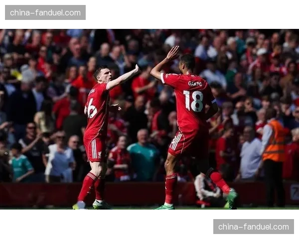 英超欧冠资格争夺形势明朗：曼联基本锁定，利物浦维拉领先布莱顿8分